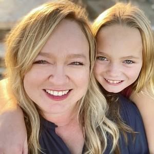 Meet your Posher, Noelle